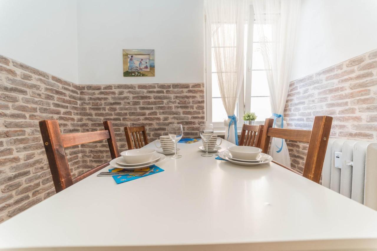 Apartament Przytulny Starowka Old Town Piwna Gdańsk Exteriör bild